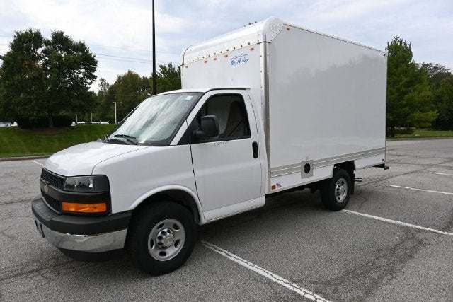 2026 Chevrolet Express Cutaway 3500 1WT
