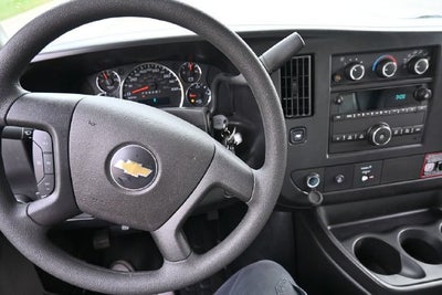 2026 Chevrolet Express Cutaway 3500 1WT