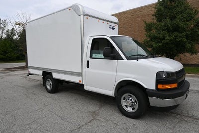2026 Chevrolet Express Cutaway 3500 1WT