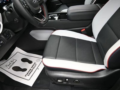 2025 Chevrolet Silverado EV RST - Max Range