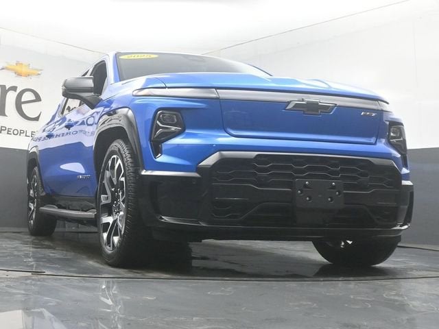 2025 Chevrolet Silverado EV RST - Max Range