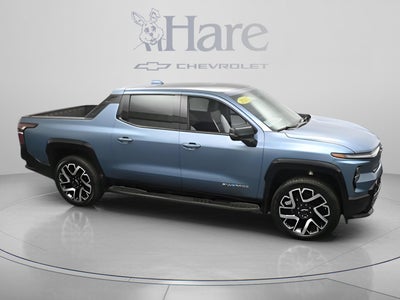 2025 Chevrolet Silverado EV RST - Max Range