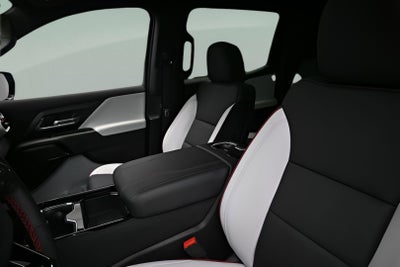 2025 Chevrolet Silverado EV RST - Max Range