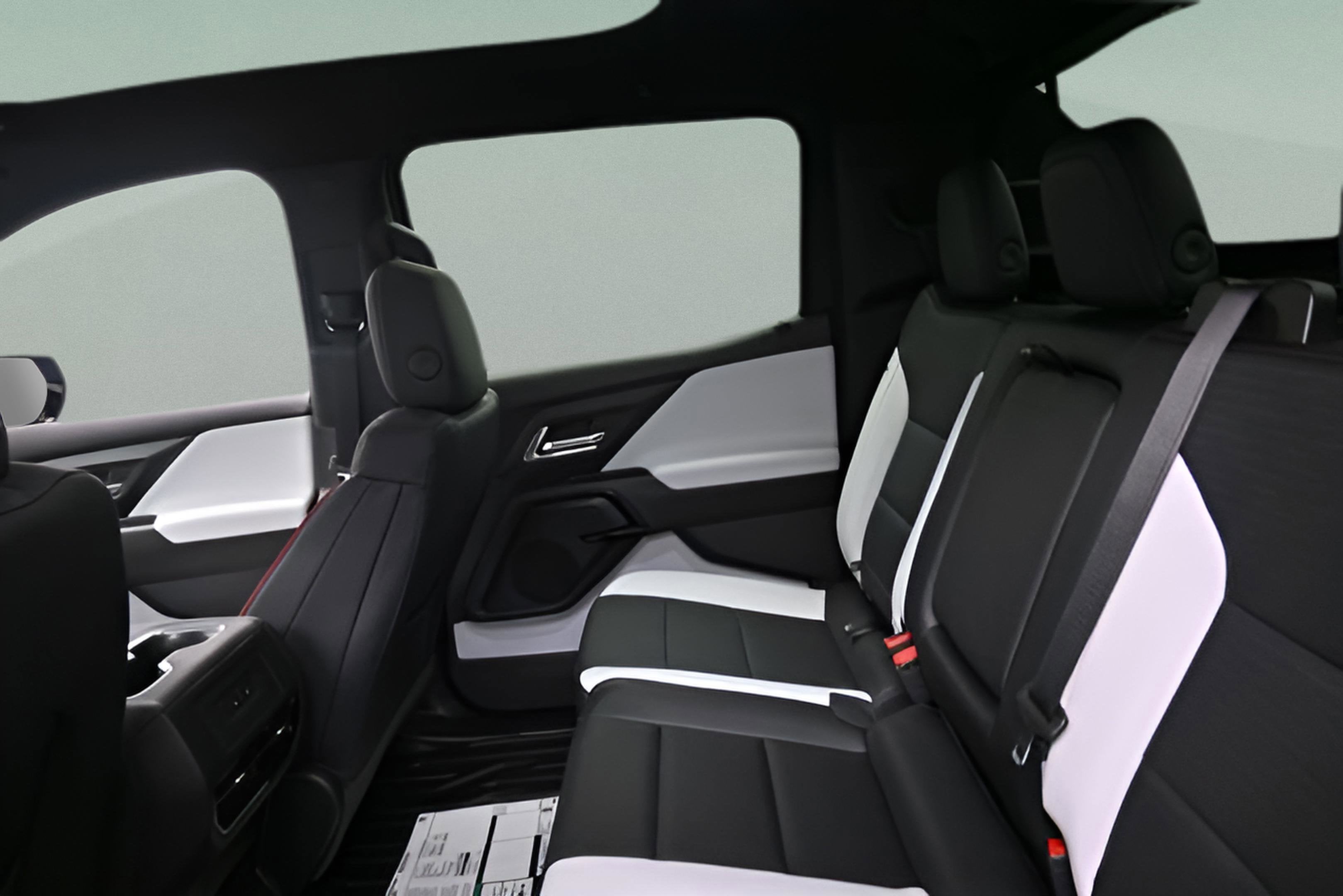 2025 Chevrolet Silverado EV RST - Max Range