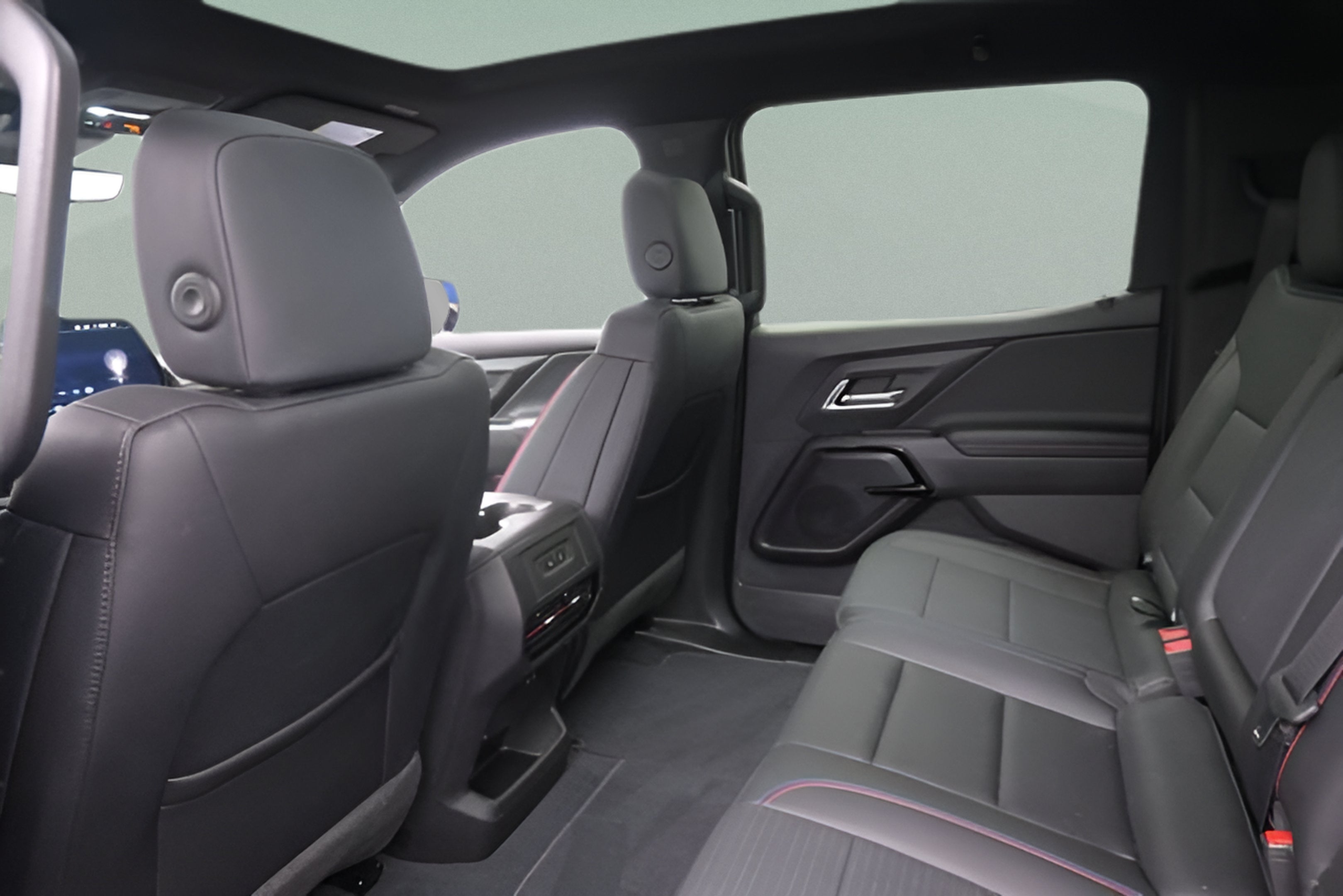 2025 Chevrolet Silverado EV RST - Max Range