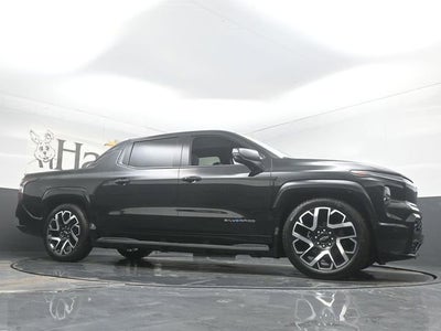 2024 Chevrolet Silverado EV RST