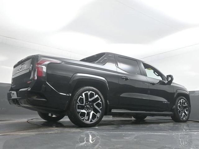 2024 Chevrolet Silverado EV RST