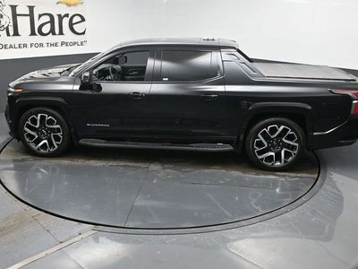 2024 Chevrolet Silverado EV RST