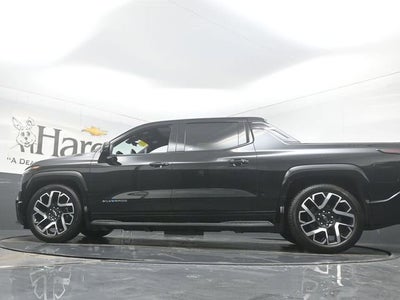 2024 Chevrolet Silverado EV RST