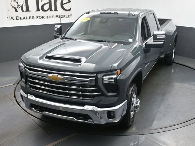 2025 Chevrolet Silverado 3500 HD LTZ DRW
