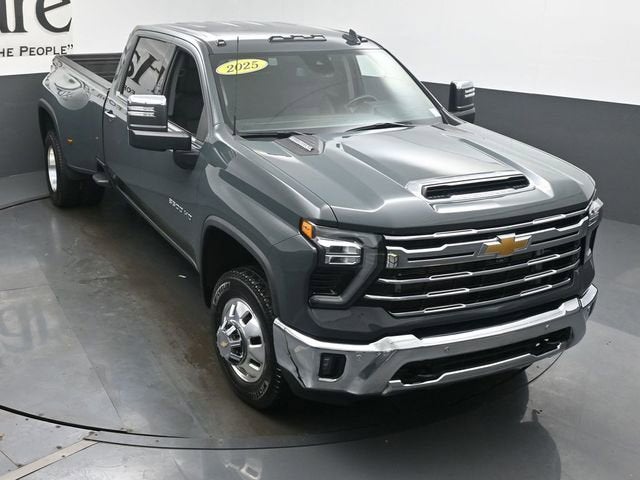 2025 Chevrolet Silverado 3500 HD LTZ DRW