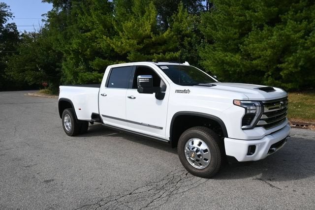 2026 Chevrolet Silverado 3500 HD High Country DRW