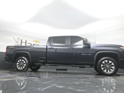 2024 Chevrolet Silverado 2500 HD Custom