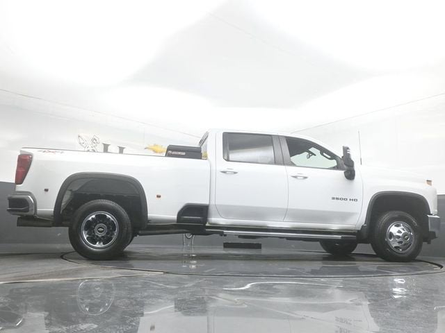 2022 Chevrolet Silverado 3500 HD LT DRW