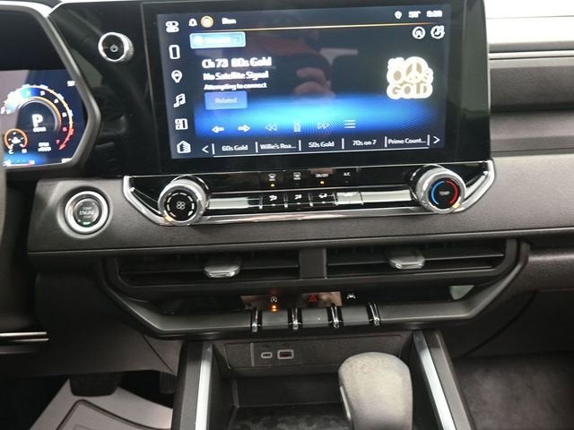 2024 Chevrolet Colorado WT