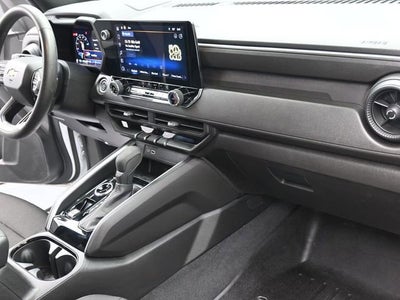 2024 Chevrolet Colorado WT