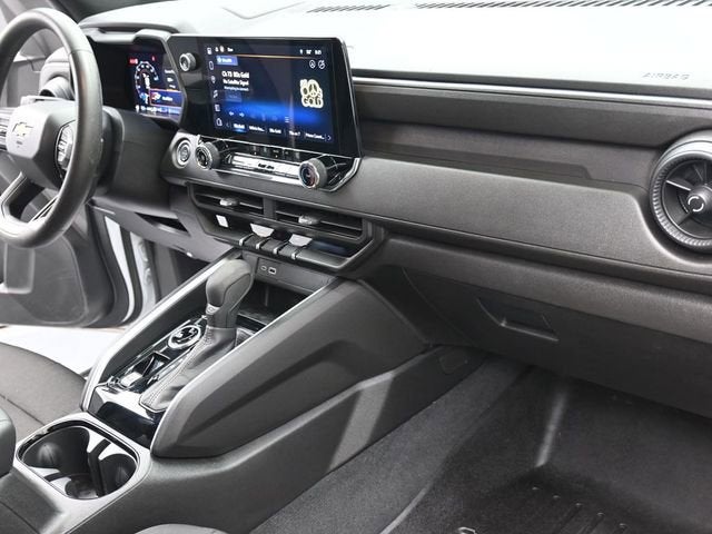 2024 Chevrolet Colorado WT