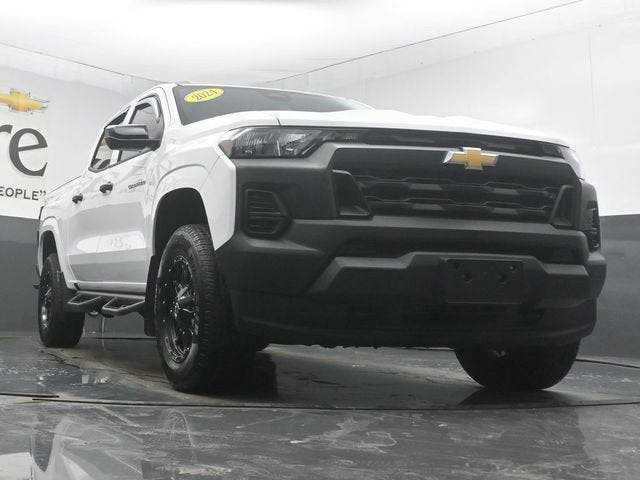 2024 Chevrolet Colorado WT