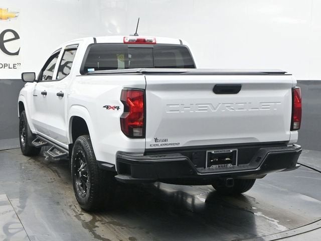 2024 Chevrolet Colorado WT