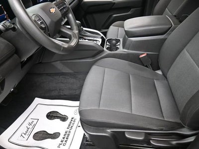 2023 Chevrolet Colorado WT