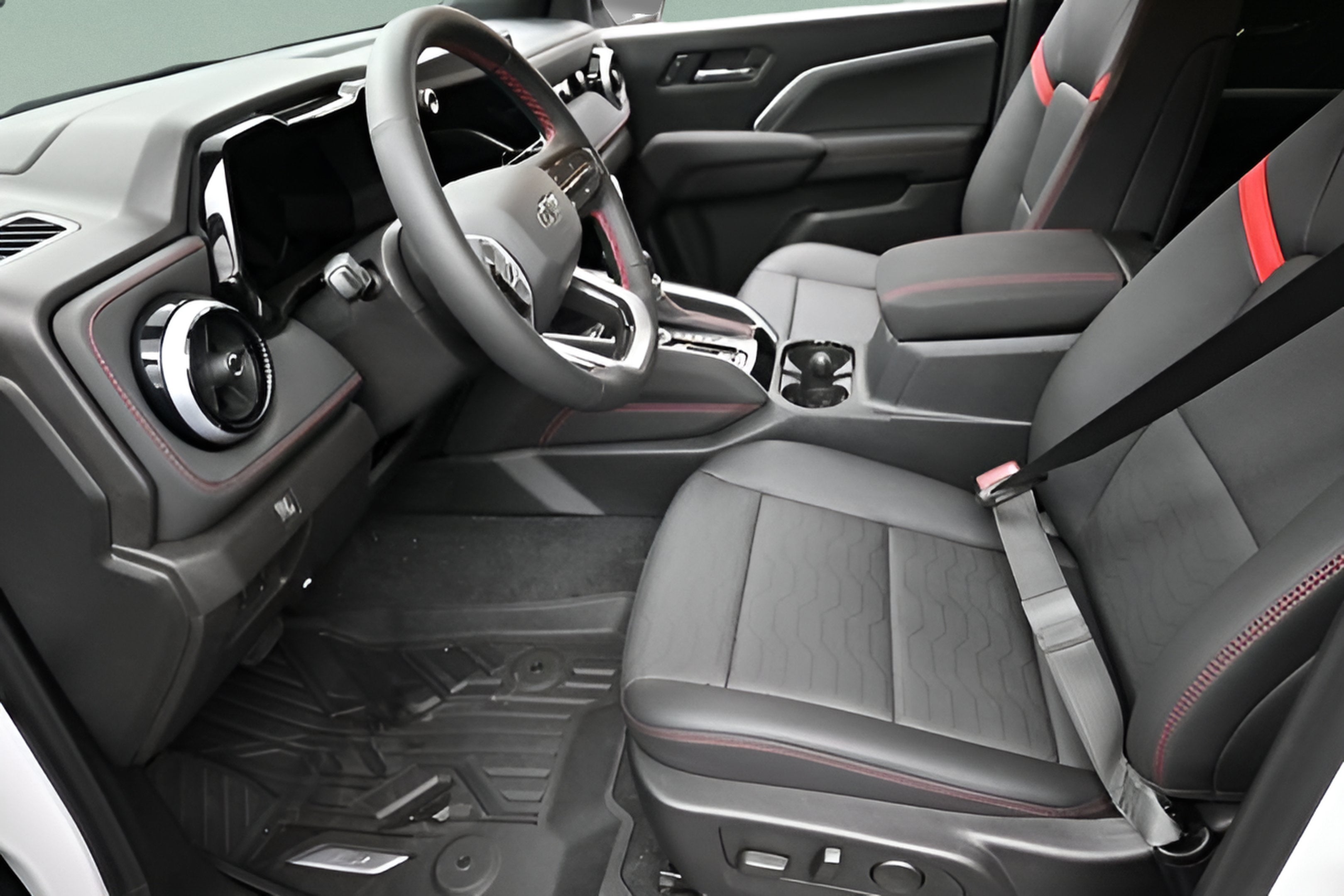 2026 Chevrolet Colorado Z71 - Photo 36