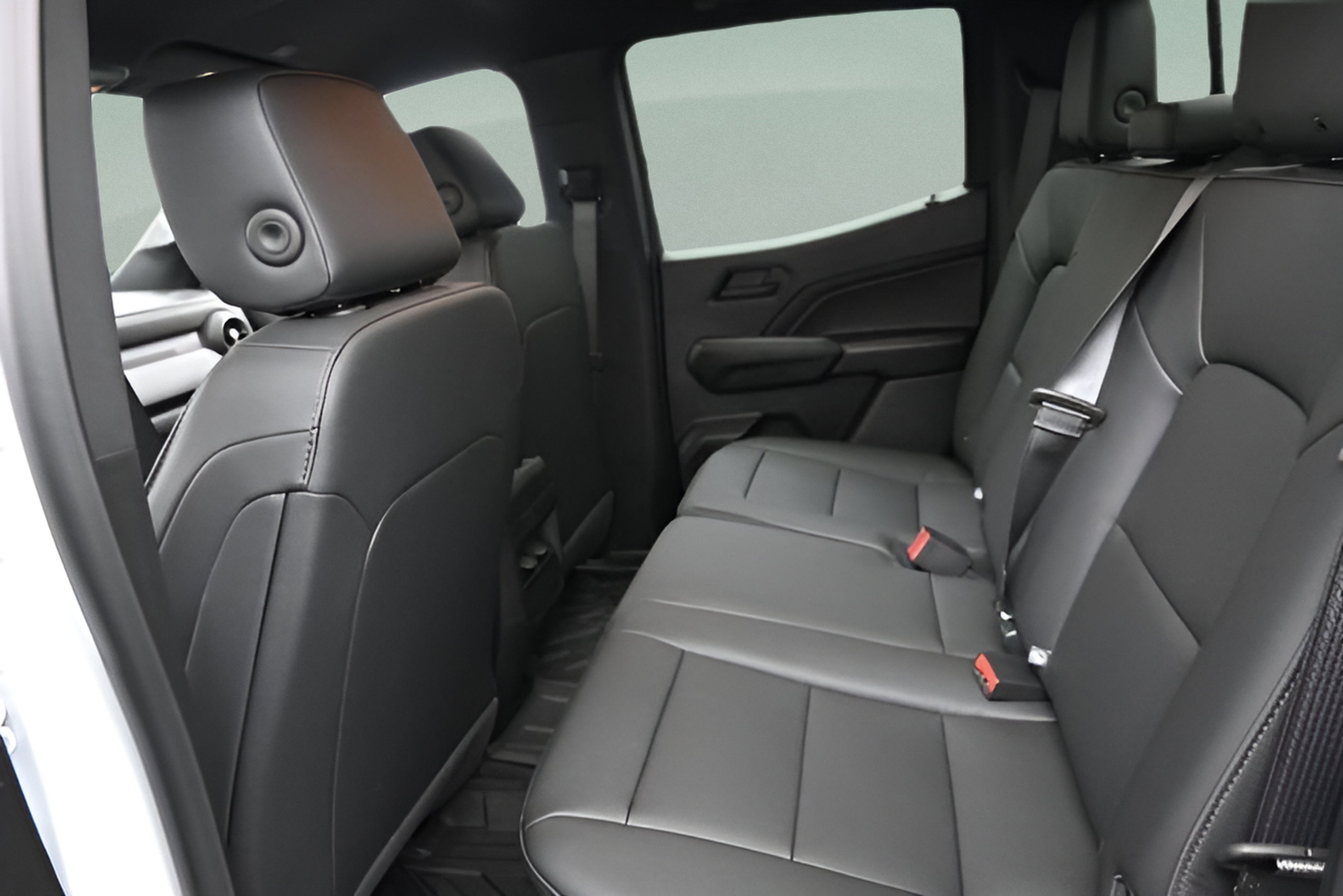 2026 Chevrolet Colorado Trail Boss - Photo 37