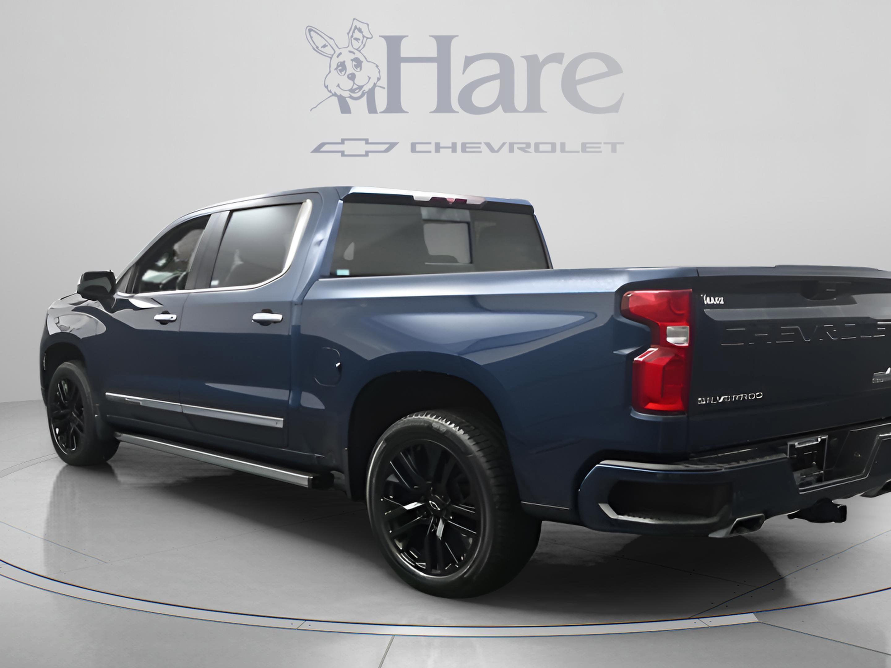 2022 Chevrolet Silverado 1500 High Country