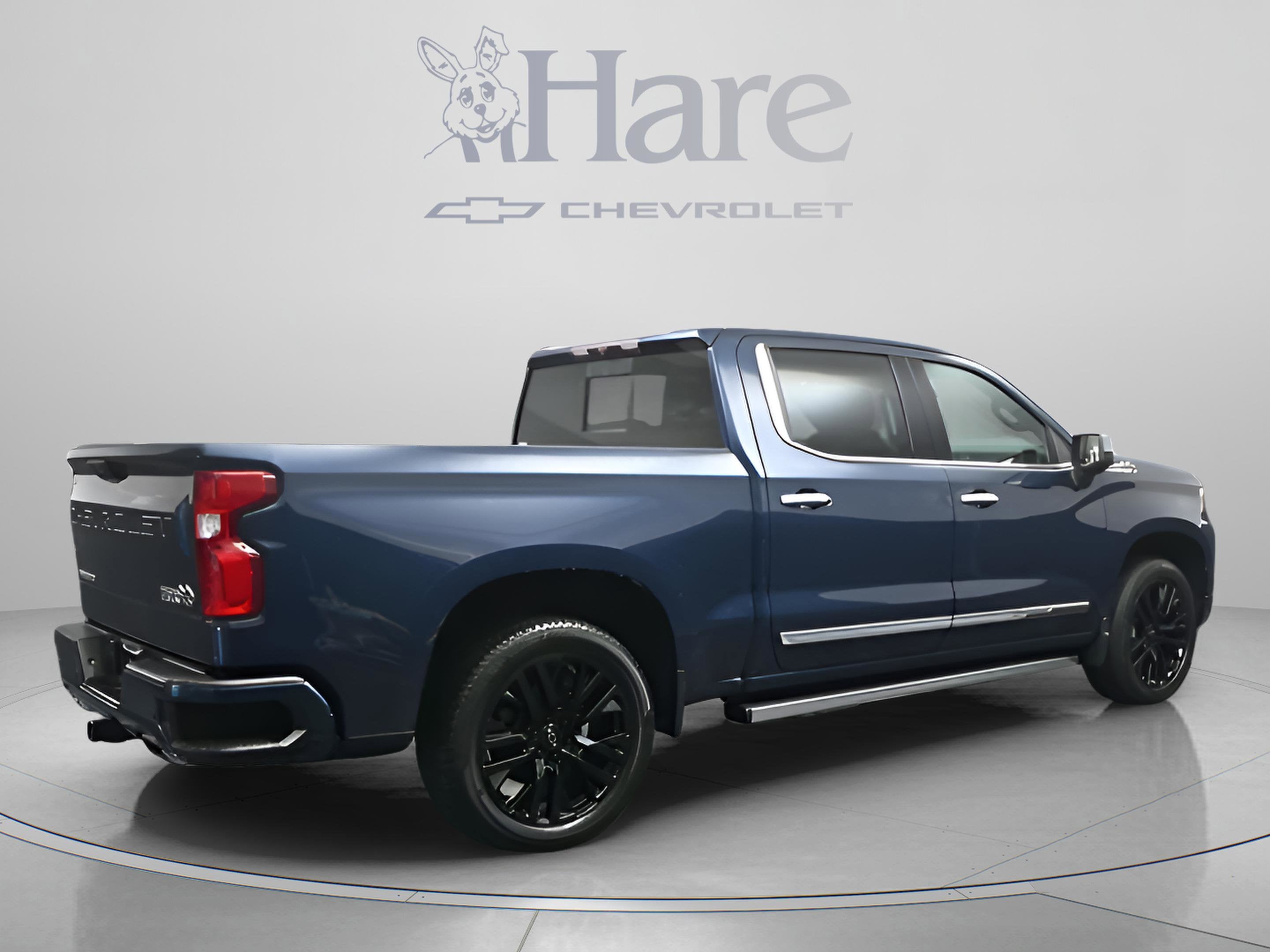 2022 Chevrolet Silverado 1500 High Country