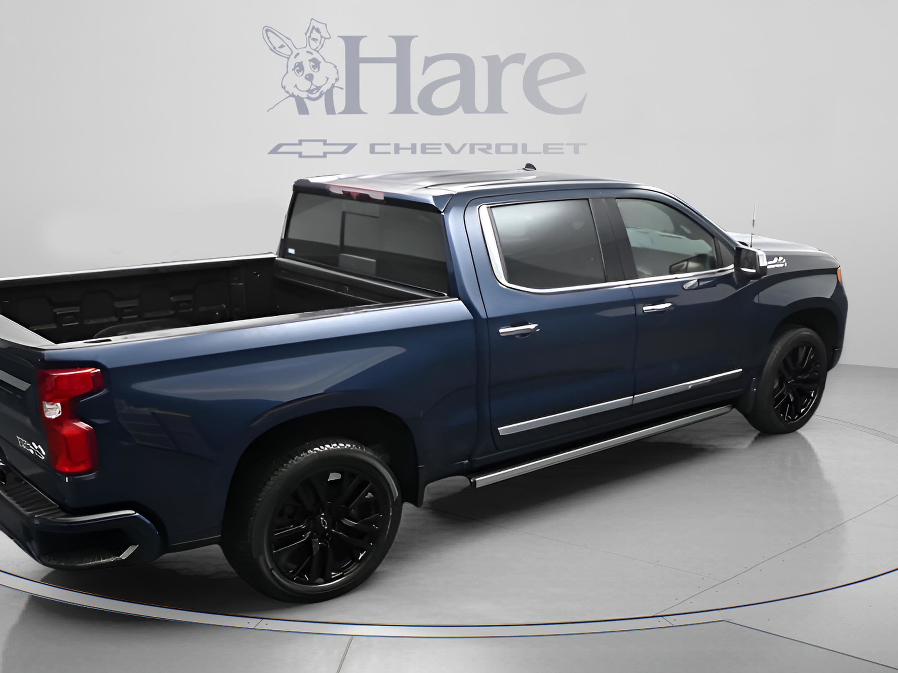 2022 Chevrolet Silverado 1500 High Country