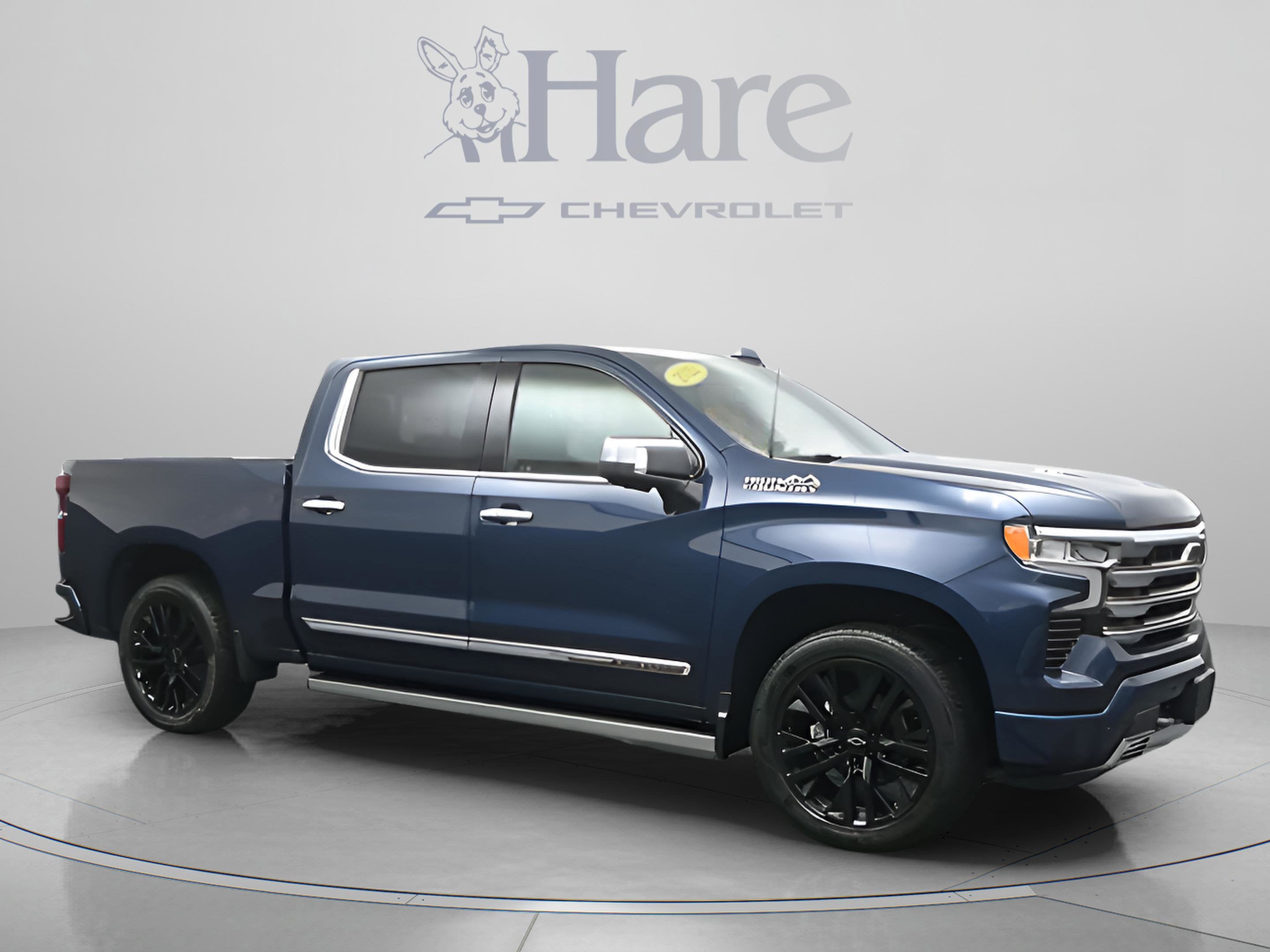 2022 Chevrolet Silverado 1500 High Country
