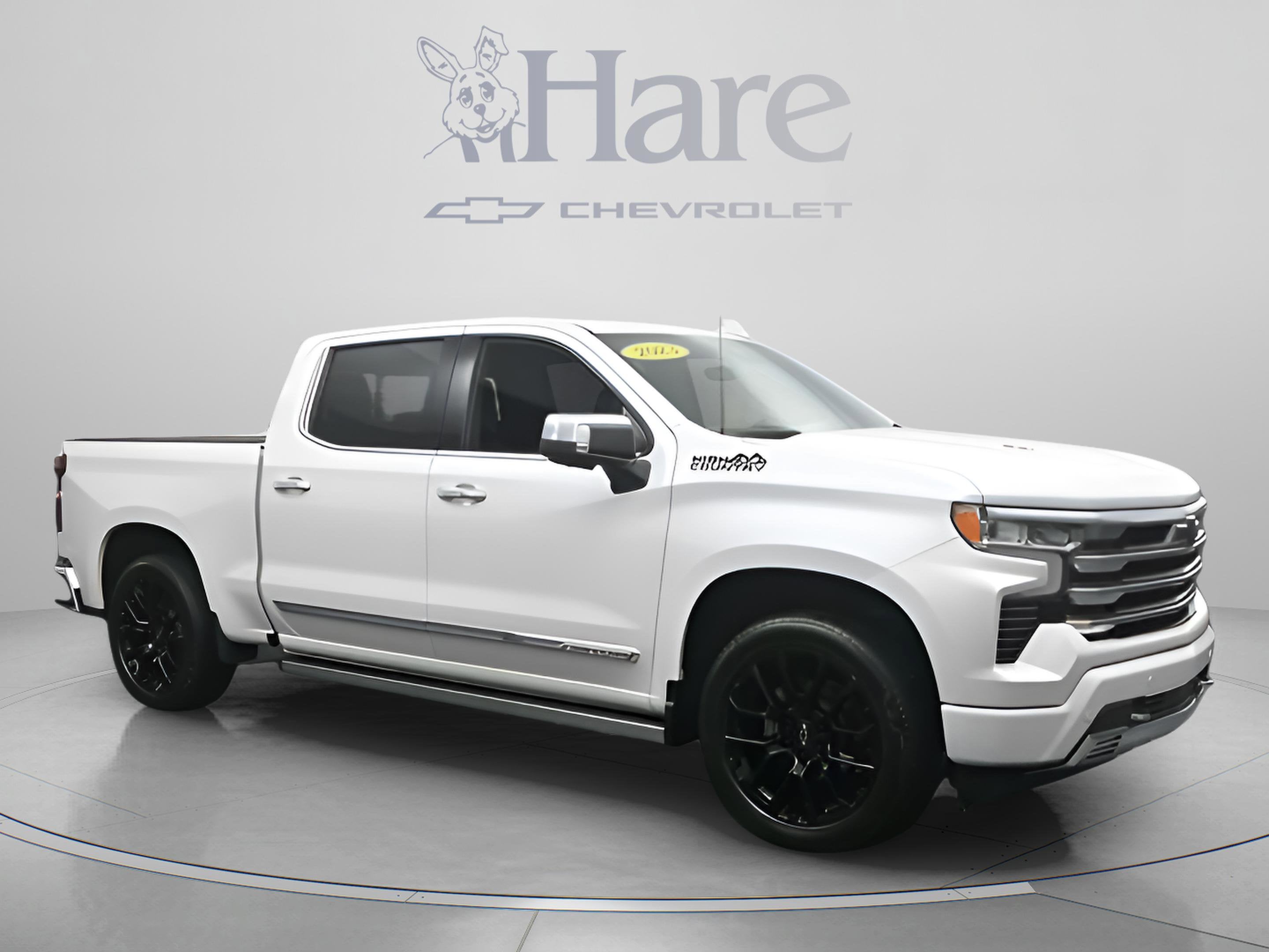 2023 Chevrolet Silverado 1500 High Country