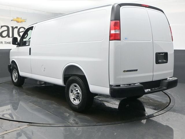 2026 Chevrolet Express Cargo 2500 WT
