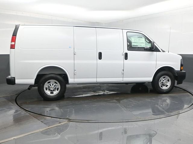 2026 Chevrolet Express Cargo 2500 WT