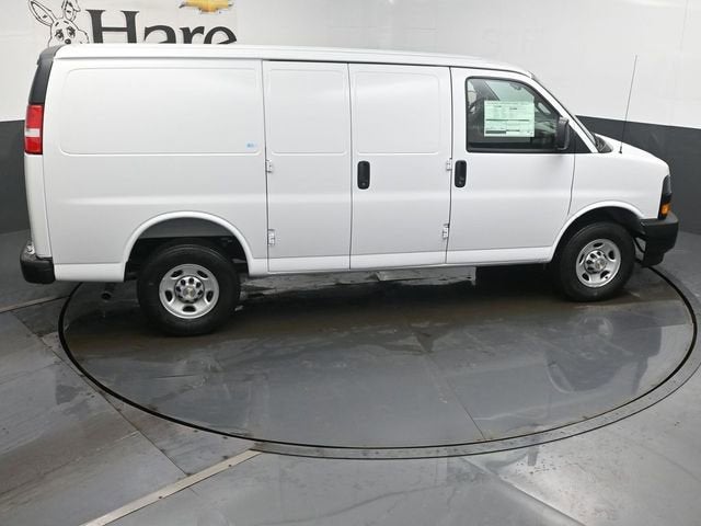 2026 Chevrolet Express Cargo 2500 WT