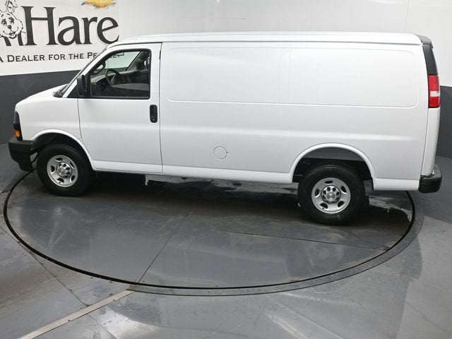 2026 Chevrolet Express Cargo 2500 WT