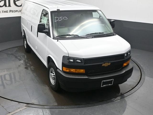 2026 Chevrolet Express Cargo 2500 WT