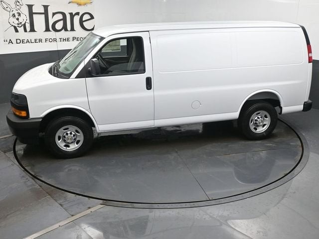 2026 Chevrolet Express Cargo 2500 WT