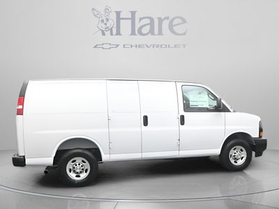 2026 Chevrolet Express Cargo 1WT