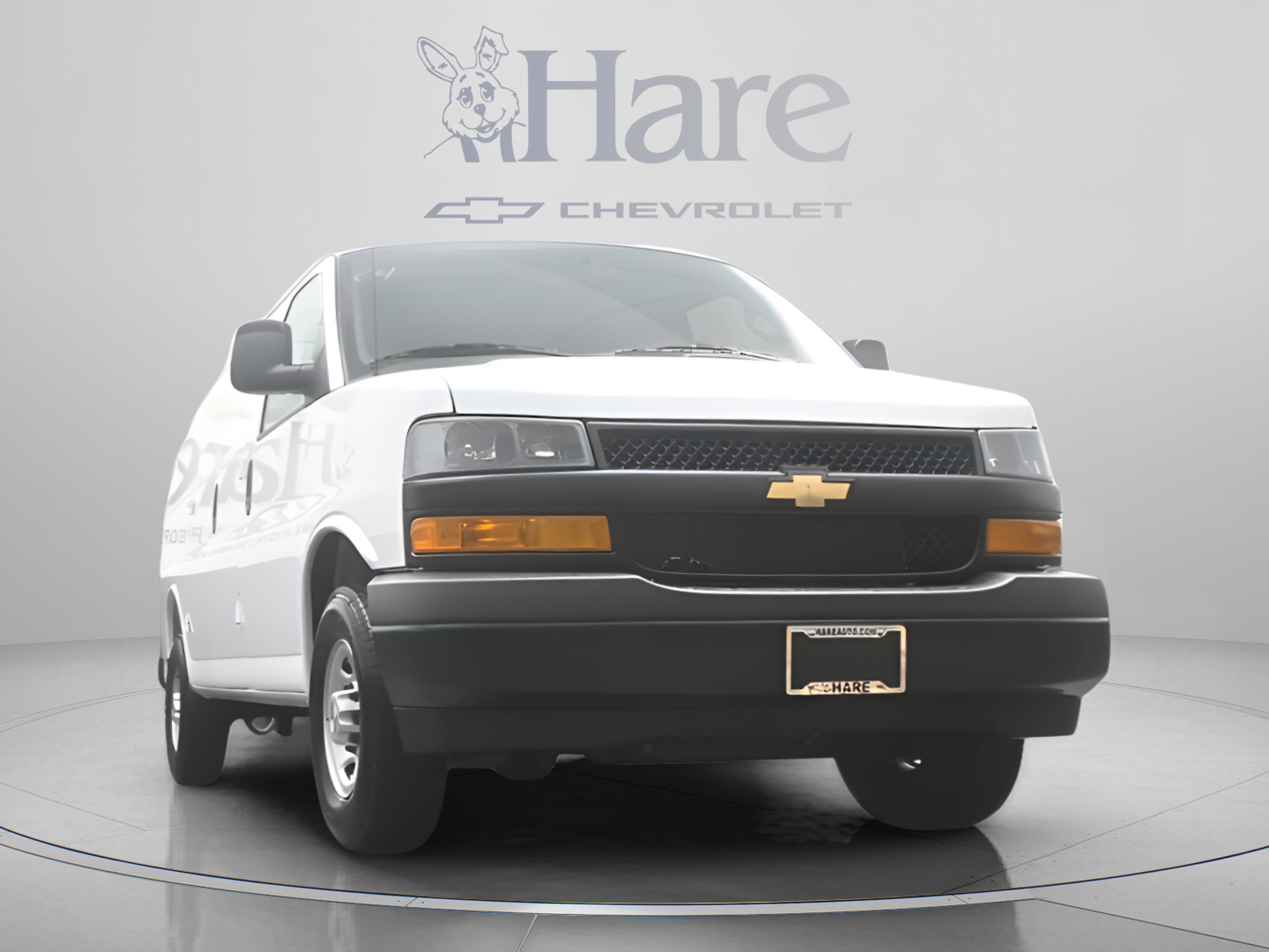 2026 Chevrolet Express Cargo 1WT