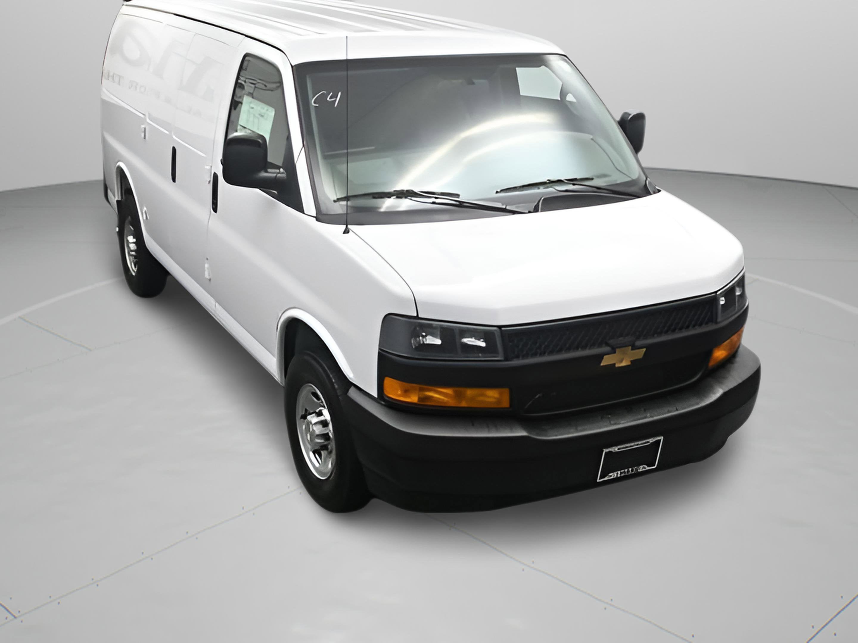 2026 Chevrolet Express Cargo 1WT