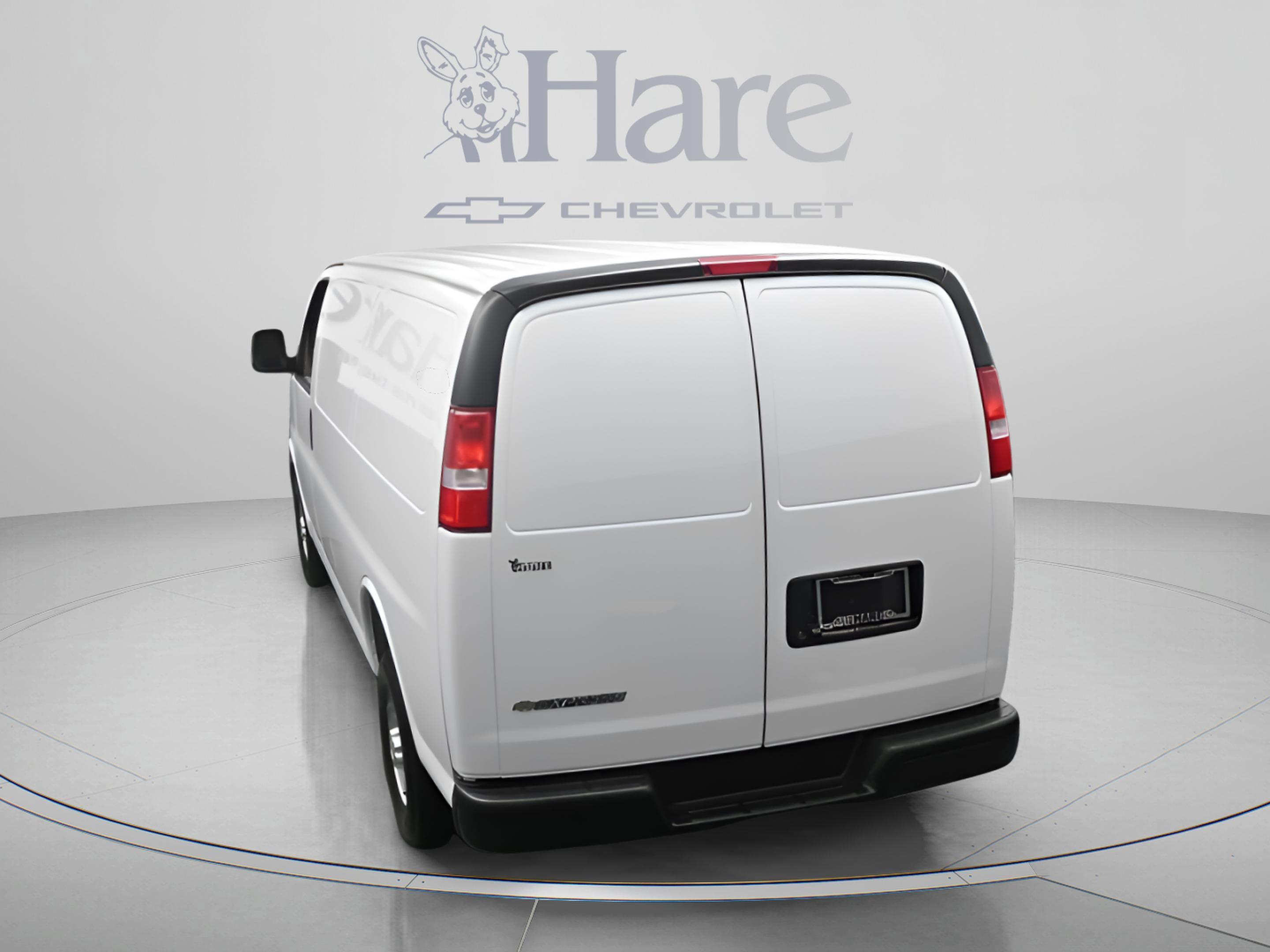 2026 Chevrolet Express Cargo 1WT