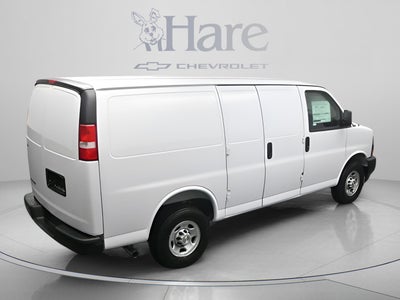 2026 Chevrolet Express Cargo 1WT