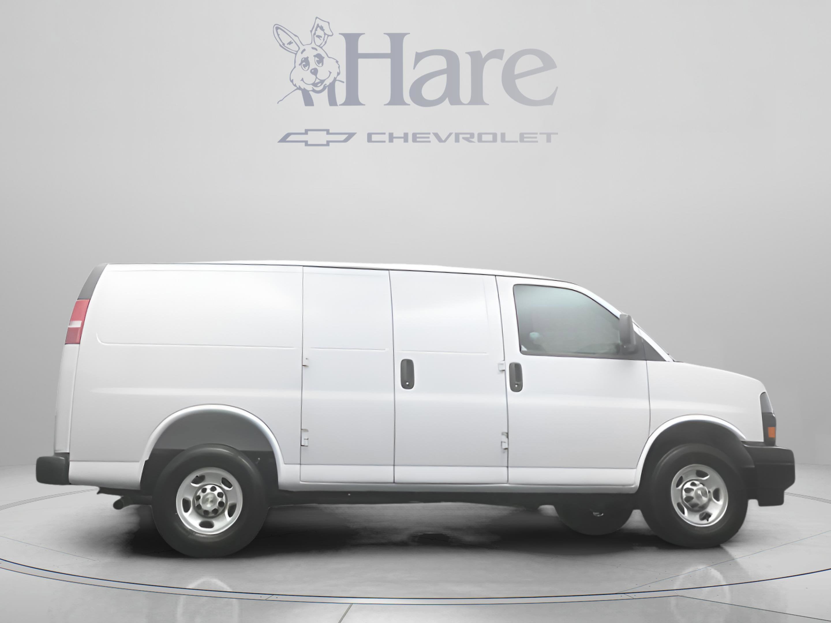 2026 Chevrolet Express Cargo 1WT