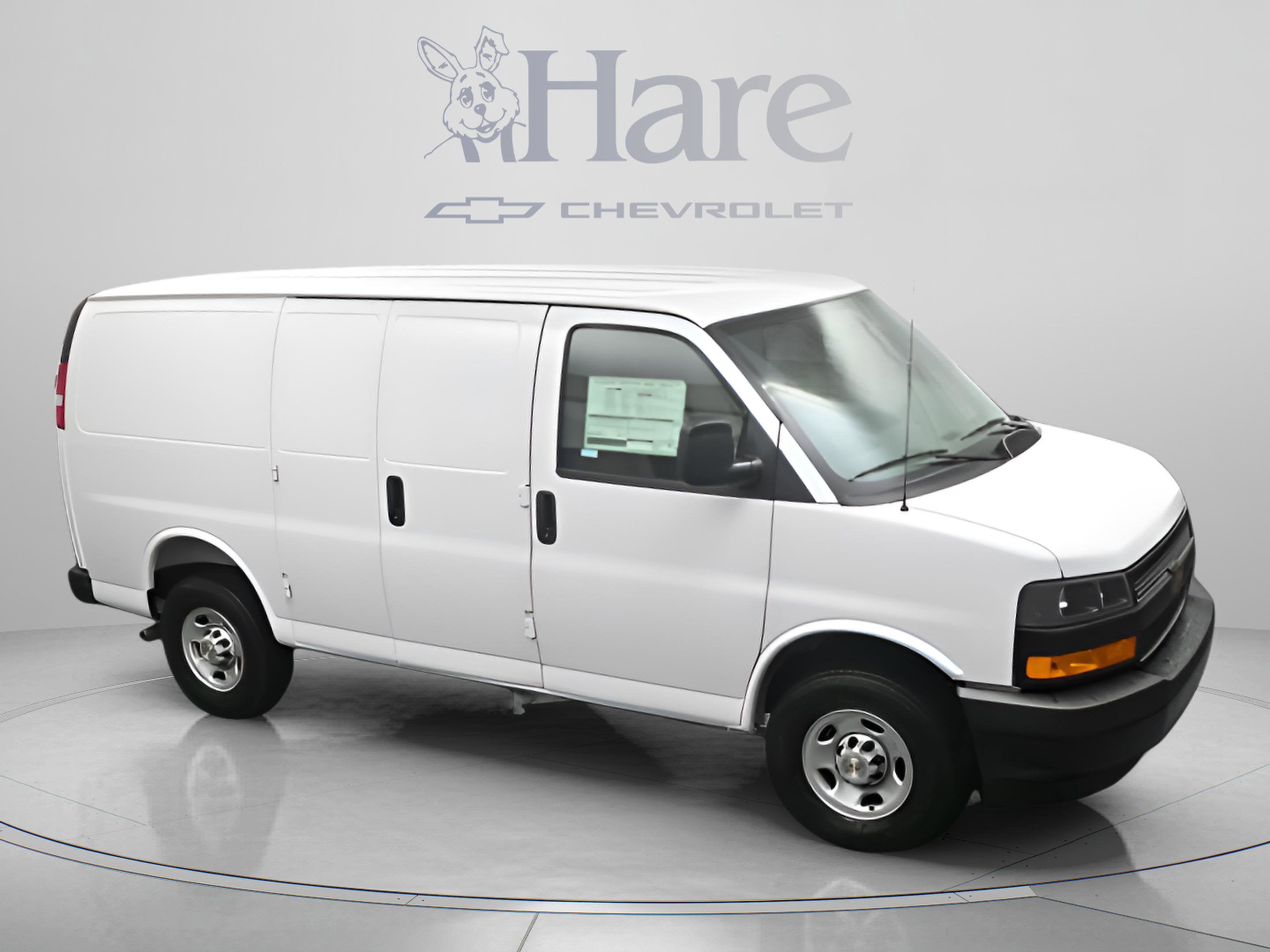 2026 Chevrolet Express Cargo 1WT