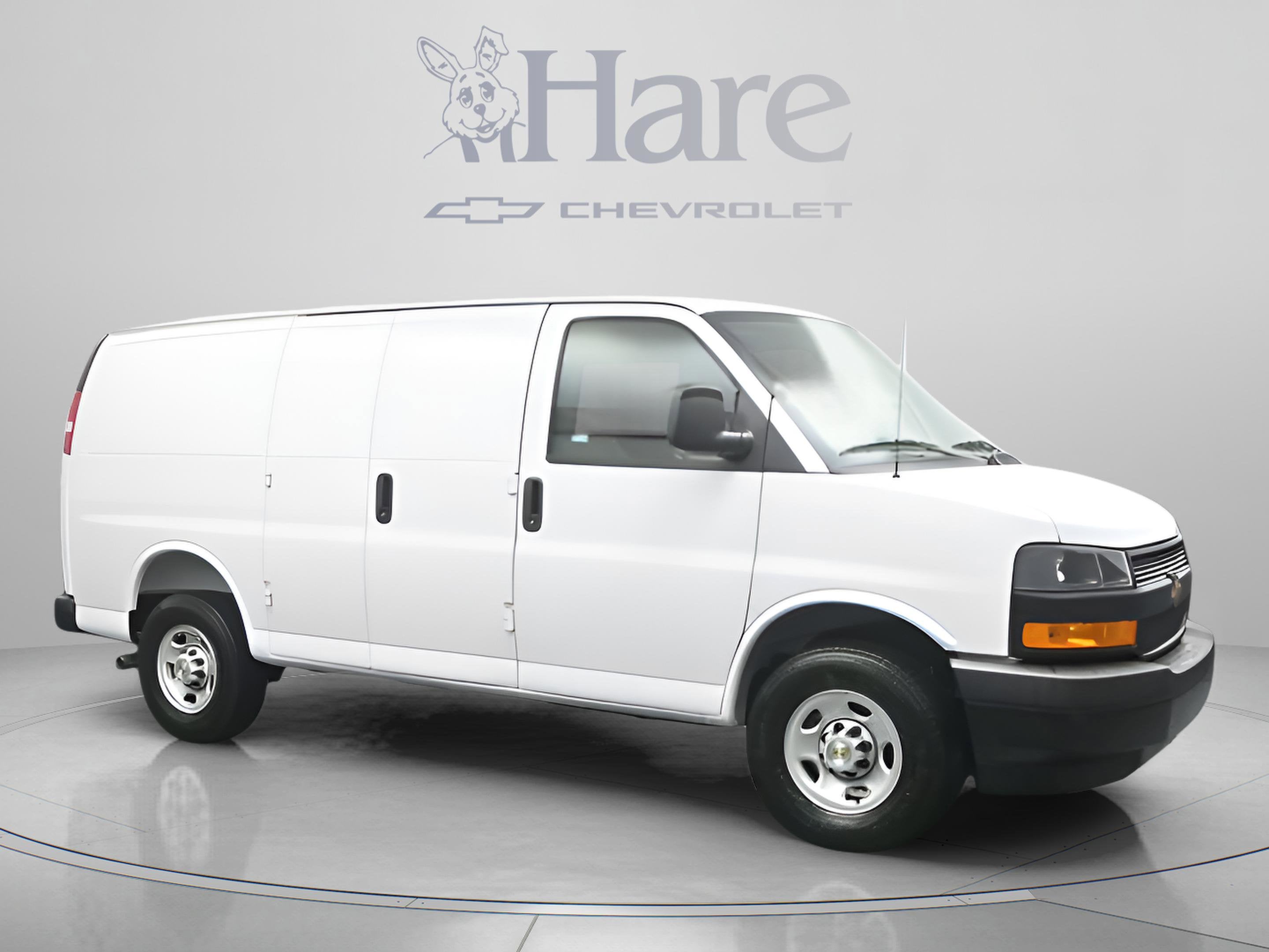 2026 Chevrolet Express Cargo 1WT