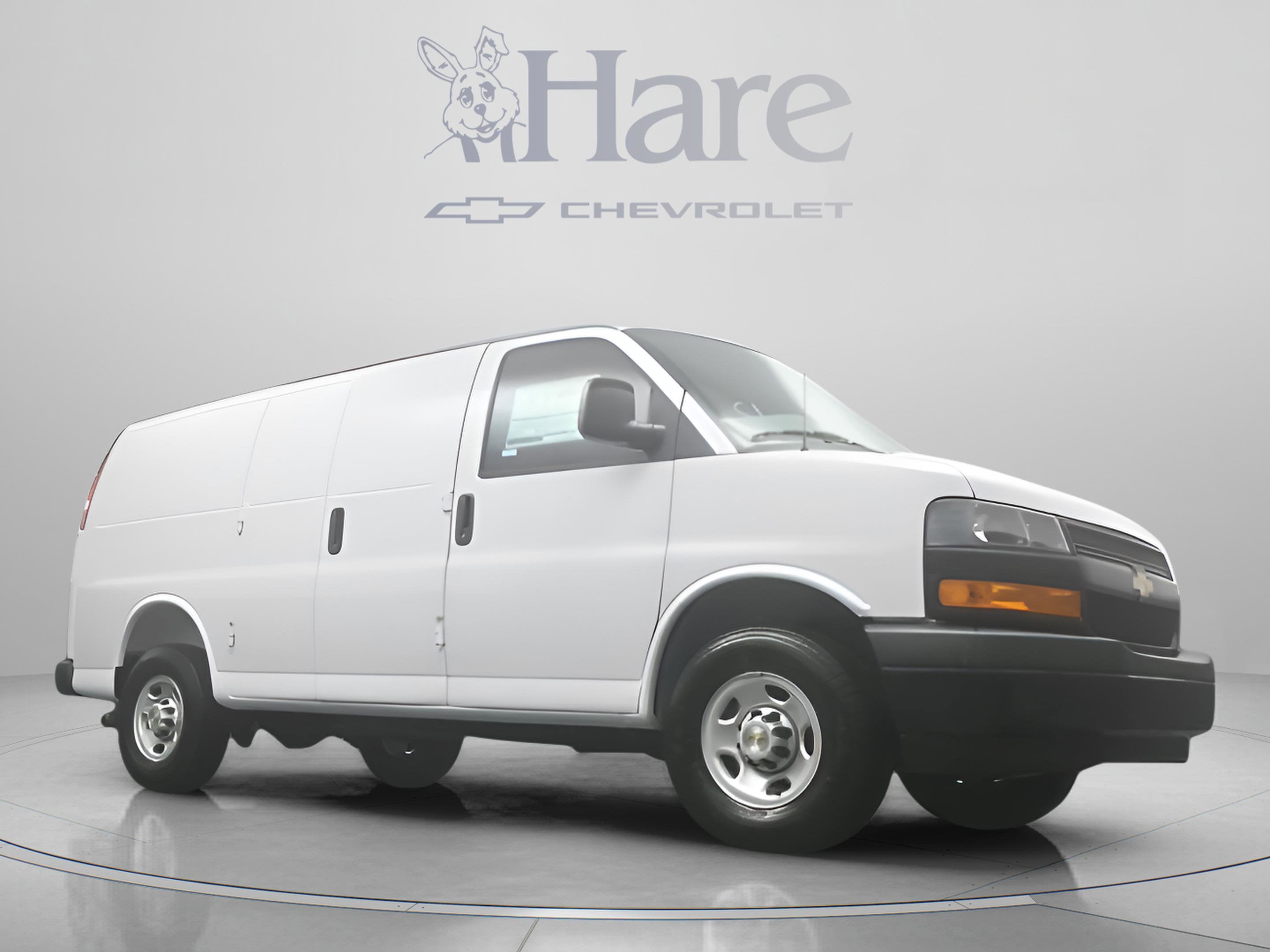 2026 Chevrolet Express Cargo 1WT