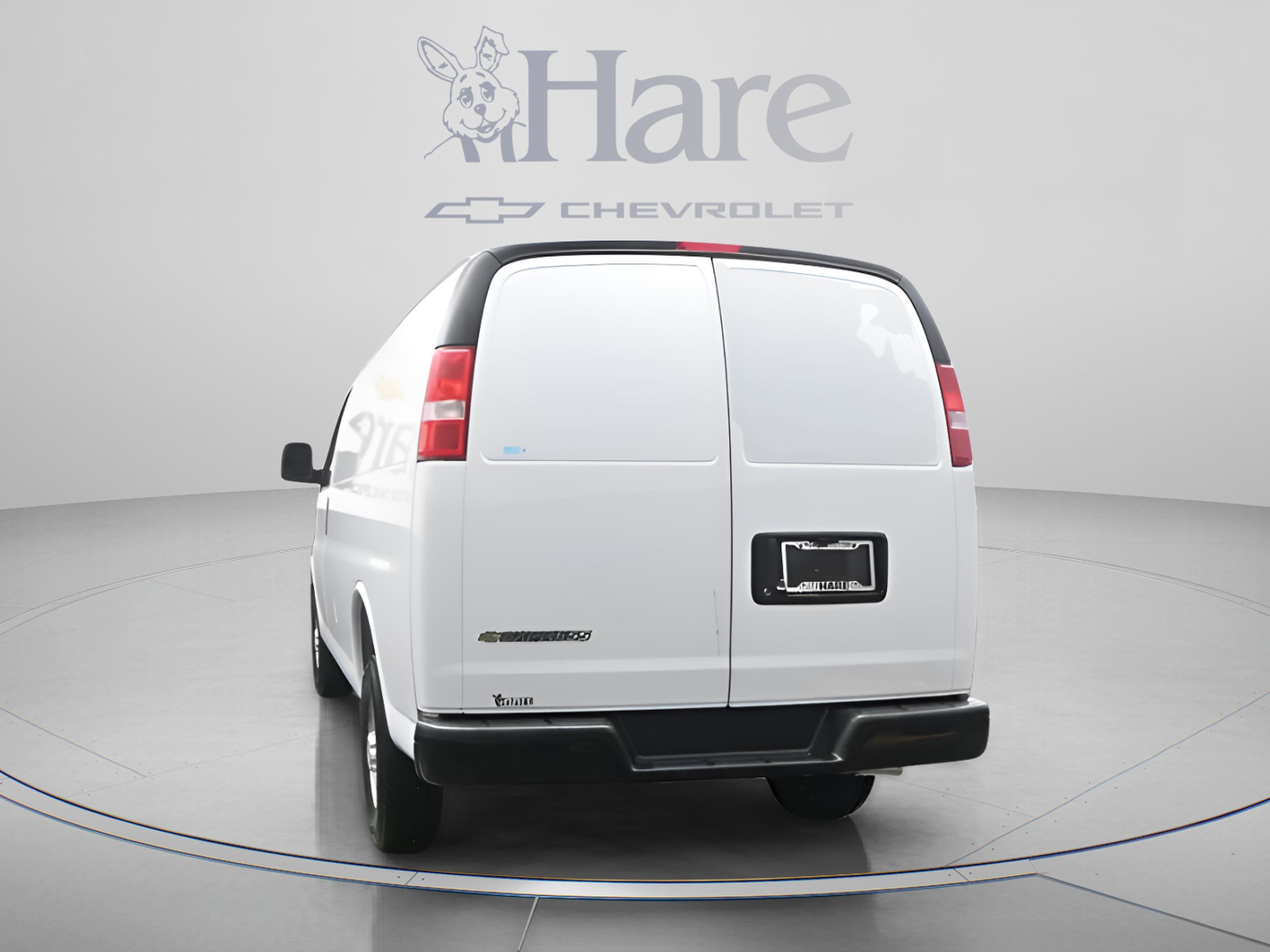 2026 Chevrolet Express Cargo 1WT