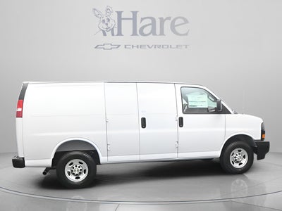 2026 Chevrolet Express Cargo 1WT