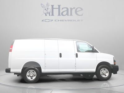 2026 Chevrolet Express Cargo 1WT