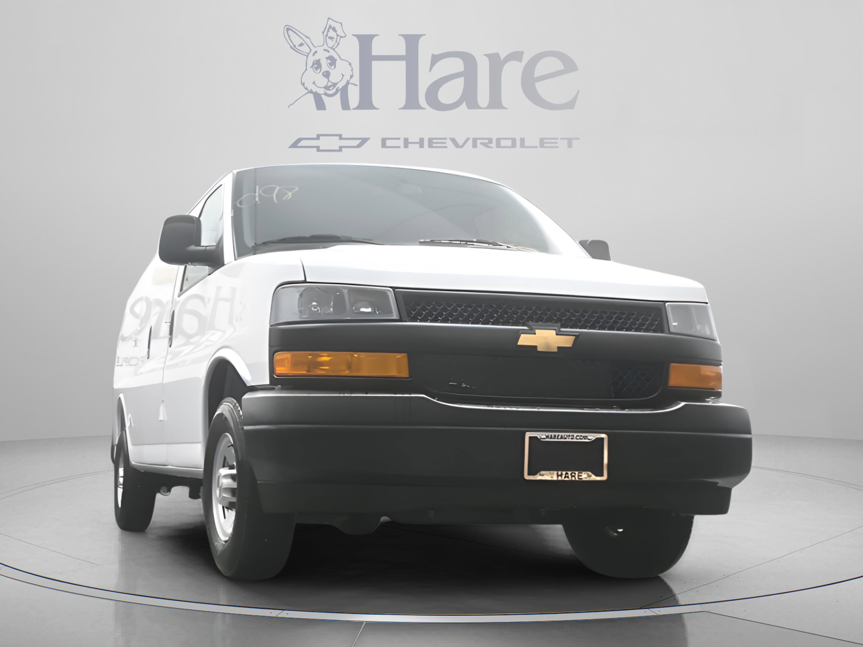 2026 Chevrolet Express Cargo 1WT